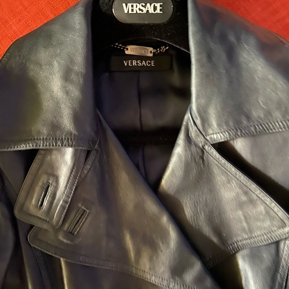 Versace navy leather trench coat - Picture 6 of 12